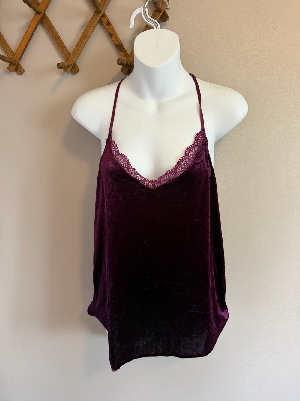 Tahari Velvet Lace Trim Racerback Cami Top Plum Purple S